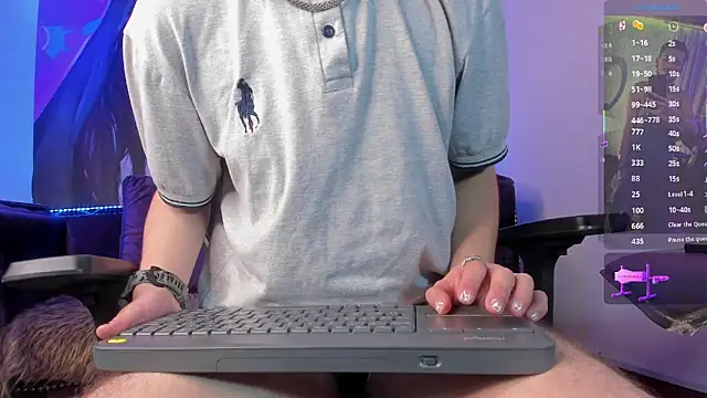  hairybeard  online show from January 16, 8:35 pm