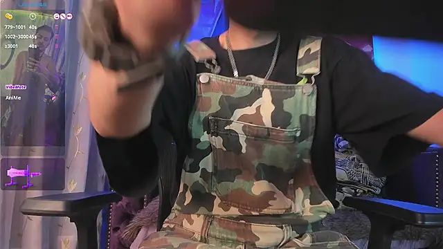  hairybeard  online show from February 4, 8:47 pm