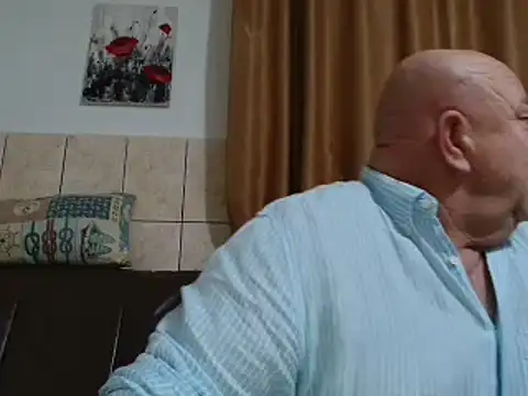 fullballs6 online show from December 14, 2:01 am