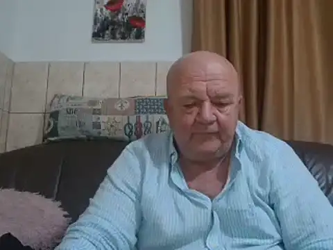 fullballs6 online show from December 21, 2:52 am