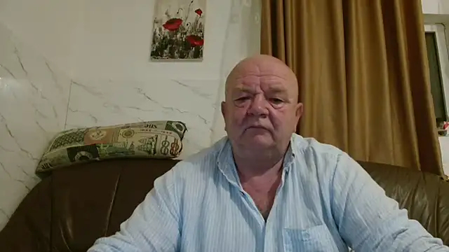 fullballs6 online show from December 15, 2:05 am