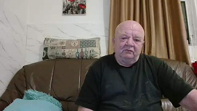 fullballs6 online show from March 25, 2:50 am