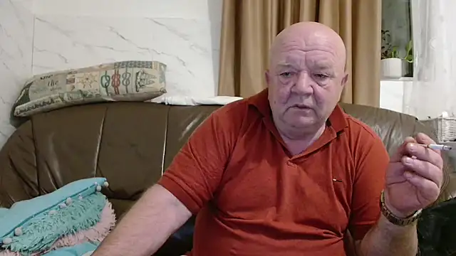 fullballs6 online show from April 10, 2:28 am