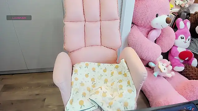  Dau  online show from January 7, 1:57 pm