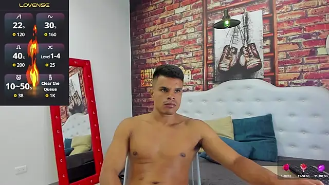 Derek Lustfordx online show from October 3, 11:29 am