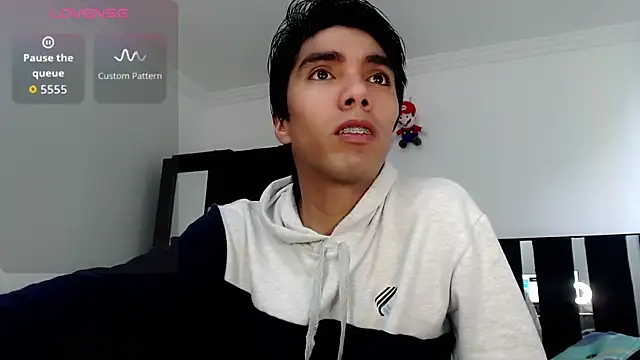 Snapshot of Marcosdfreitas chatting on September 18, 12:40 pm Marcosdfreitas online show from September 18, 12:40 pm