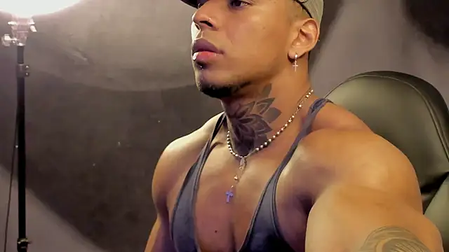 bradley smith online show from March 20, 10:21 am