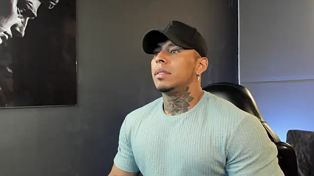 bradley smith online show from November 7, 12:32 am