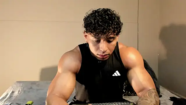 bradley smith online show from November 29, 6:38 am