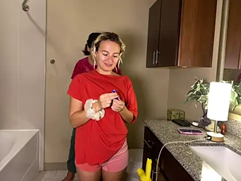 girlfriendmissy online show from March 7, 6:27 pm