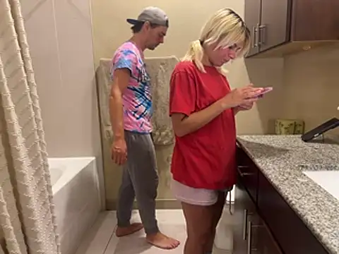 Snapshot of girlfriendmissy chatting on July 21, 5:15 pm girlfriendmissy online show from July 21, 5:15 pm