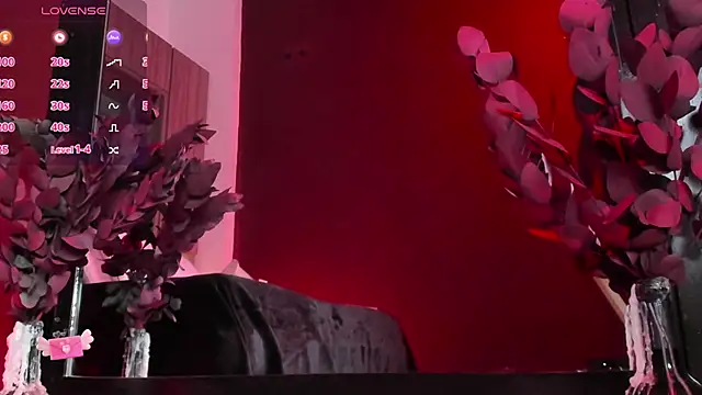 KylieMaxwell online show from September 12, 8:20 pm