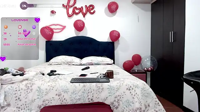 Snapshot of Sanyi_hot chatting on February 19, 10:09 pm Sanyi hot online show from February 19, 10:09 pm