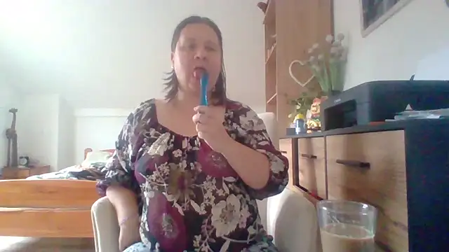 ReifeVenna online show from September 11, 10:04 am