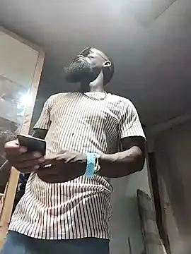 Snapshot of Chocolate_factory_man chatting on December 31, 6:57 pm Chocolate factory man online show from December 31, 6:57 pm