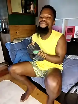 Snapshot of Chocolate_factory_man chatting on March 20, 7:58 am Chocolate factory man online show from March 20, 7:58 am