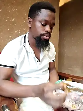 Snapshot of Chocolate_factory_man chatting on October 30, 2:40 pm Chocolate factory man online show from October 30, 2:40 pm