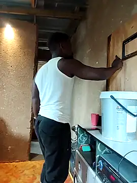 Snapshot of Chocolate_factory_man chatting on November 24, 8:03 am Chocolate factory man online show from November 24, 8:03 am