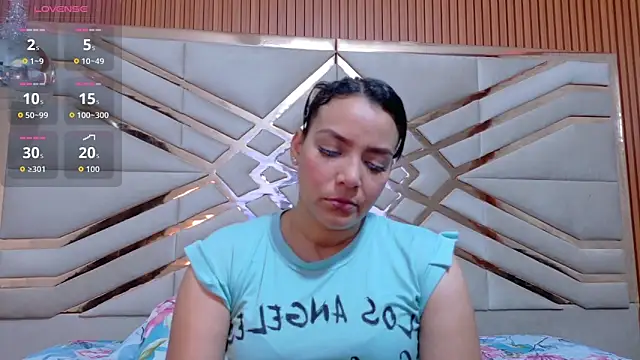 Snapshot of Sluttyandmature chatting on February 19, 12:45 pm Sluttyandmature online show from February 19, 12:45 pm