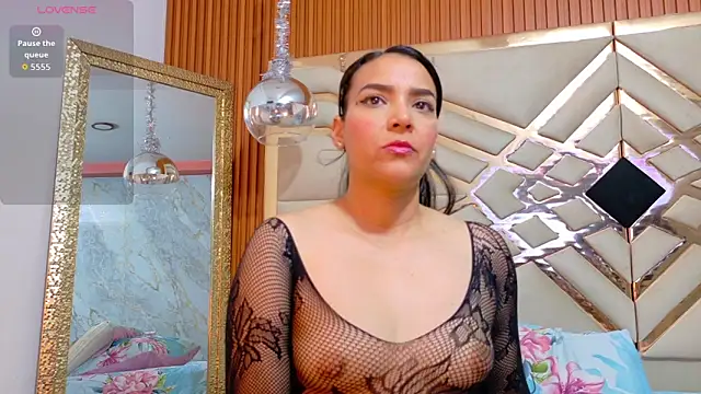 Snapshot of Sluttyandmature chatting on February 21, 1:01 pm Sluttyandmature online show from February 21, 1:01 pm