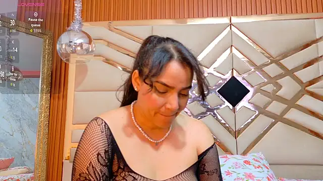 Snapshot of Sluttyandmature chatting on February 22, 12:58 pm Sluttyandmature online show from February 22, 12:58 pm