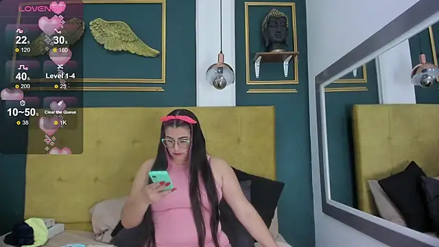 BellaPeers  online show from January 28, 12:00 pm