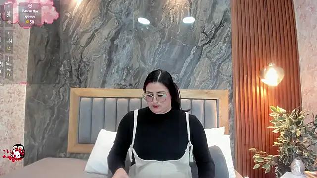 BellaPeers  online show from March 7, 11:18 am