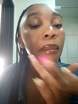 Shria107 online show from April 5, 11:02 pm