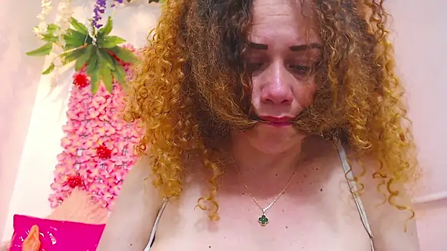 BLONDE SEXYHOT online show from December 13, 7:53 pm