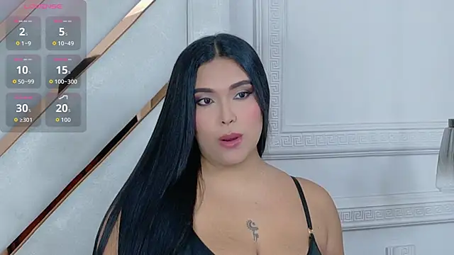 Kendall-Moll online show from June 17, 2:18 pm