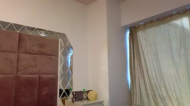 SweetScribe online show from January 9, 9:59 am