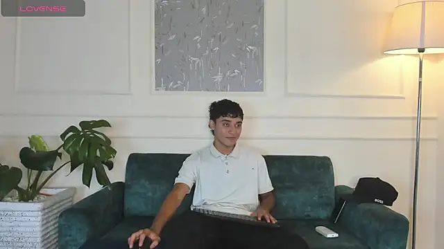 Snapshot of Austin_Cardieff chatting on March 3, 3:19 am Austin Cardieff online show from March 3, 3:19 am