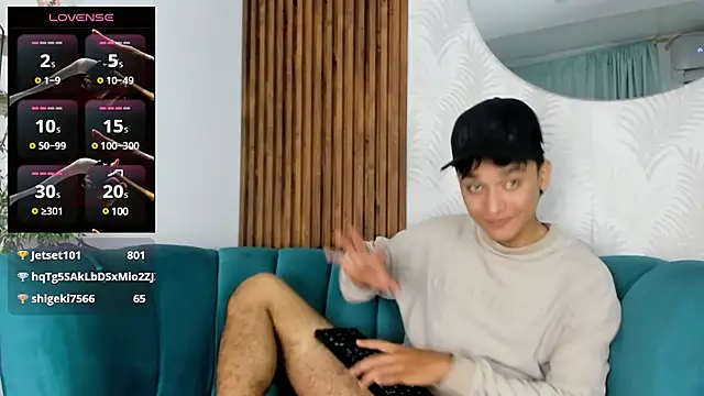 Snapshot of Austin_Cardieff chatting on March 18, 4:04 pm Austin Cardieff online show from March 18, 4:04 pm