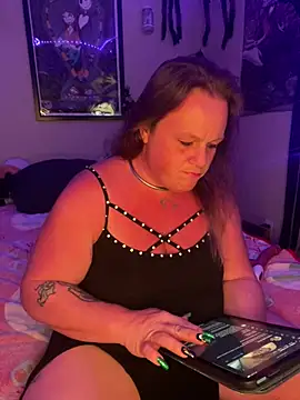 HeatherLynn online show from February 17, 3:47 am