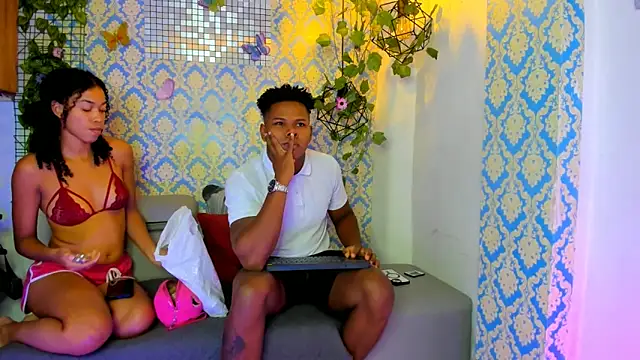 sasha fox00 online show from March 23, 6:37 am