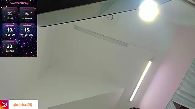 Snapshot of abril_ricci chatting on February 5, 4:06 am abril ricci online show from February 5, 4:06 am