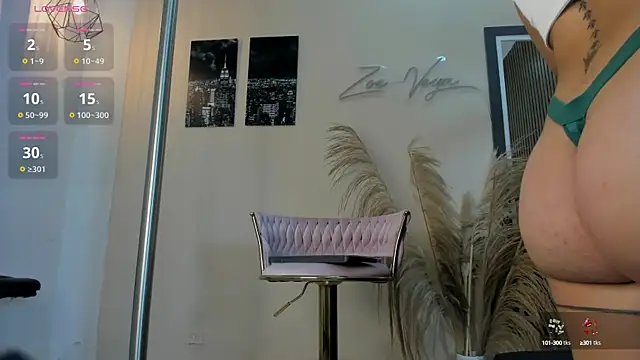 Snapshot of abril_ricci chatting on February 20, 3:34 am abril ricci online show from February 20, 3:34 am