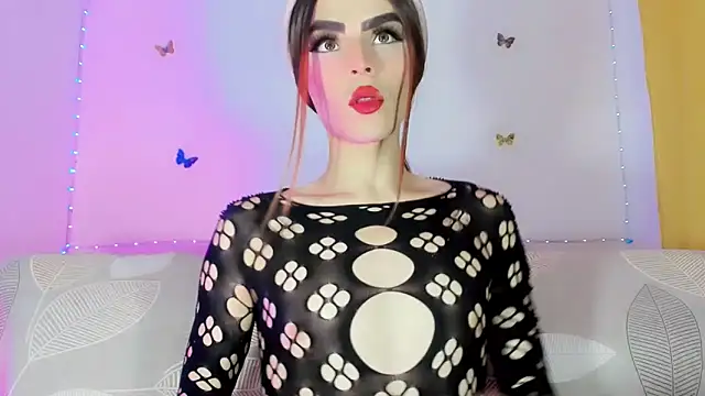 TatiGil online show from May 25, 8:04 pm