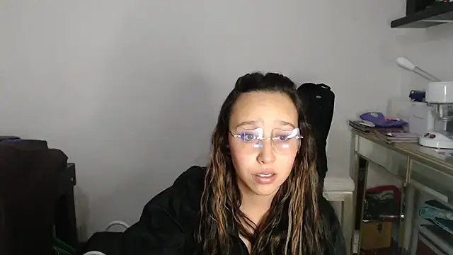 Skarlet Adams28 online show from March 5, 11:16 pm