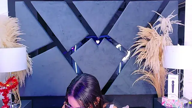 KylieWhite online show from September 27, 1:16 pm