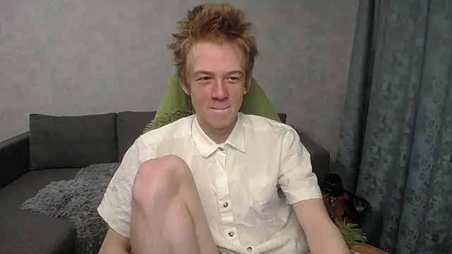 Snapshot of sweetserenity5 chatting on February 25, 12:58 am sweetserenity5 online show from February 25, 12:58 am