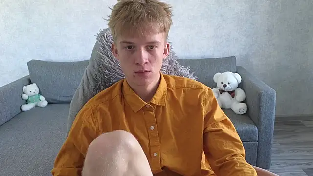 Snapshot of sweetserenity5 chatting on September 18, 5:31 am sweetserenity5 online show from September 18, 5:31 am