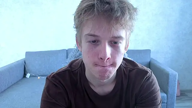 Snapshot of sweetserenity5 chatting on February 27, 6:24 am sweetserenity5 online show from February 27, 6:24 am