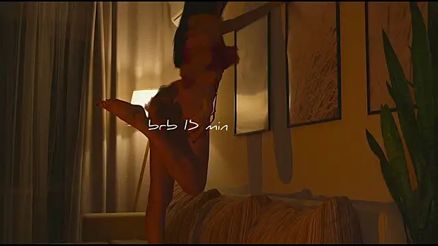 wowmolly online show from November 25, 12:38 pm