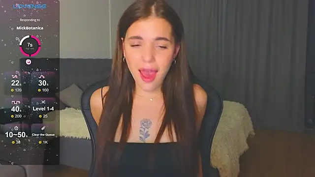 adrianawow1 online show from September 24, 12:03 am