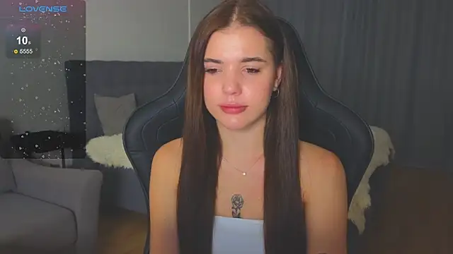 adrianawow1 online show from September 30, 11:32 pm