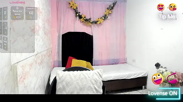 Snapshot of Brunette_sasha chatting on February 28, 11:11 am Brunette sasha online show from February 28, 11:11 am