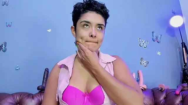 Kaira mosse online show from November 5, 12:16 pm