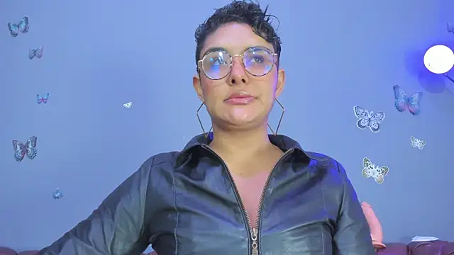 Kaira mosse online show from January 11, 11:48 am