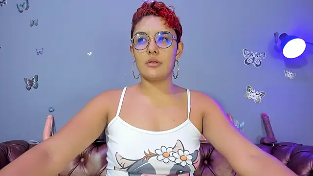 Kaira mosse online show from February 28, 12:06 pm